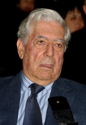 800px-Vargas_Llosa_Madrid_2012.jpg